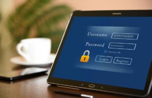mengganti password akun media sosial