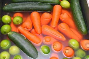tips mencuci sayur