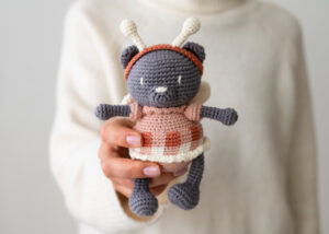 Boneka rajut
