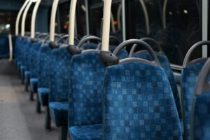 Leg rest kursi bus
