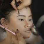 Tips Mencukur Alis agar Rapi, Natural, dan Tidak Salah Bentuk