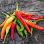 Cabe Rawit Sang Kecil Pedas yang Senantiasa Jadi Andalan di Meja Makan